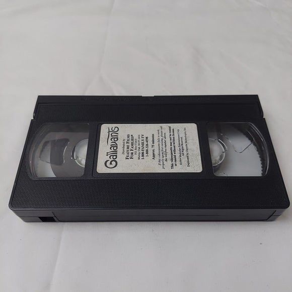 Gallavants VHS Tape 1994 Vintage Kids Movie Mediafare Entertainment - Picture 6 of 6